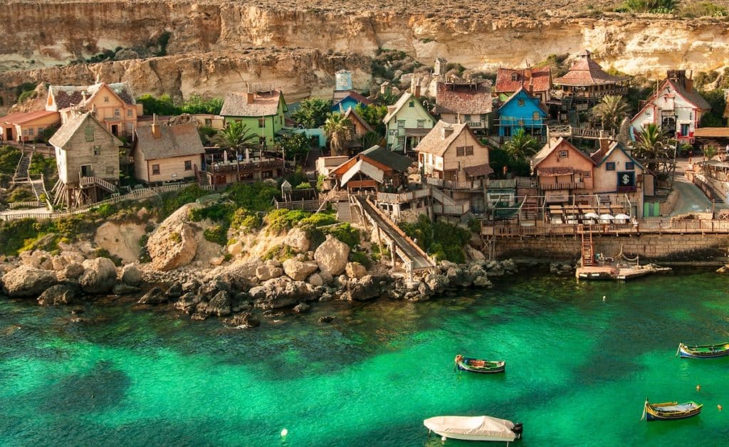 Pros and cons of living in Malta